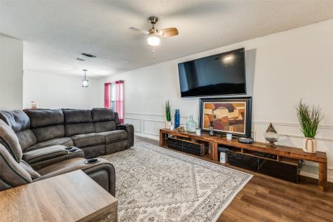 627 Lemon Drive Arlington TX 76018