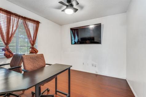 627 Lemon Drive Arlington TX 76018