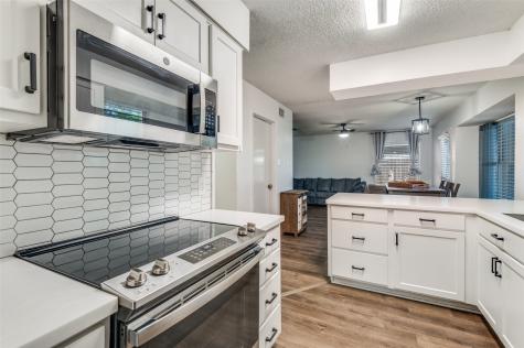 627 Lemon Drive Arlington TX 76018