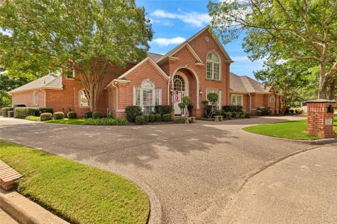 5503 Arch Bridge Court Arlington TX 76017