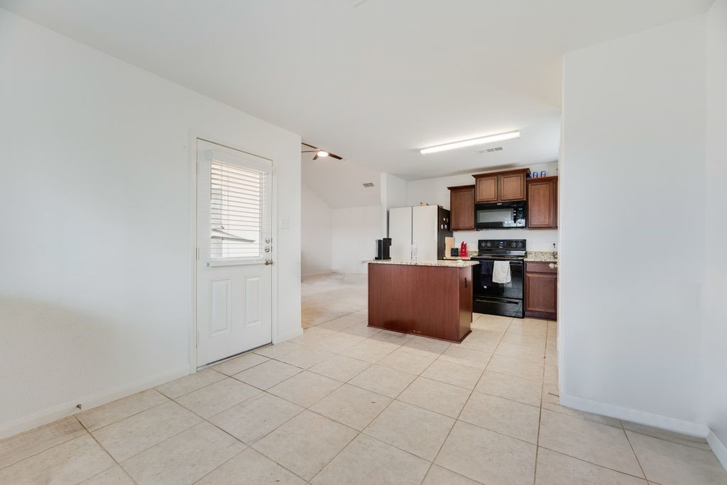 1904 Fairbanks Drive Princeton TX 75407