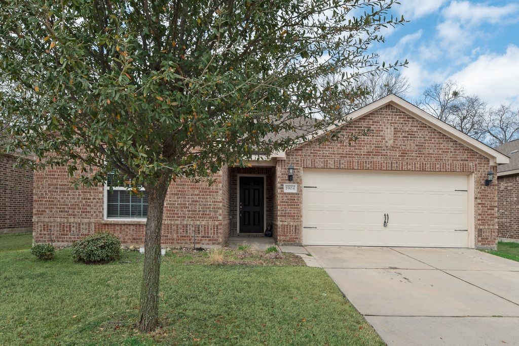 1904 Fairbanks Drive Princeton TX 75407