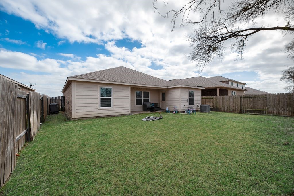 1904 Fairbanks Drive Princeton TX 75407
