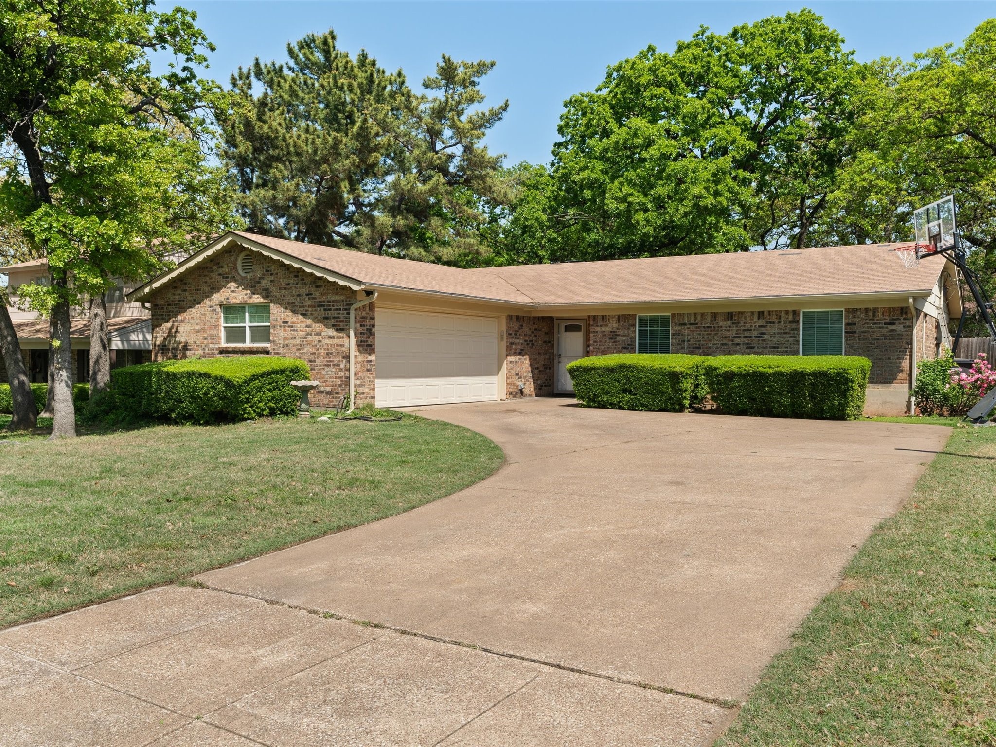 1509 Terbet Lane Fort Worth TX 76112