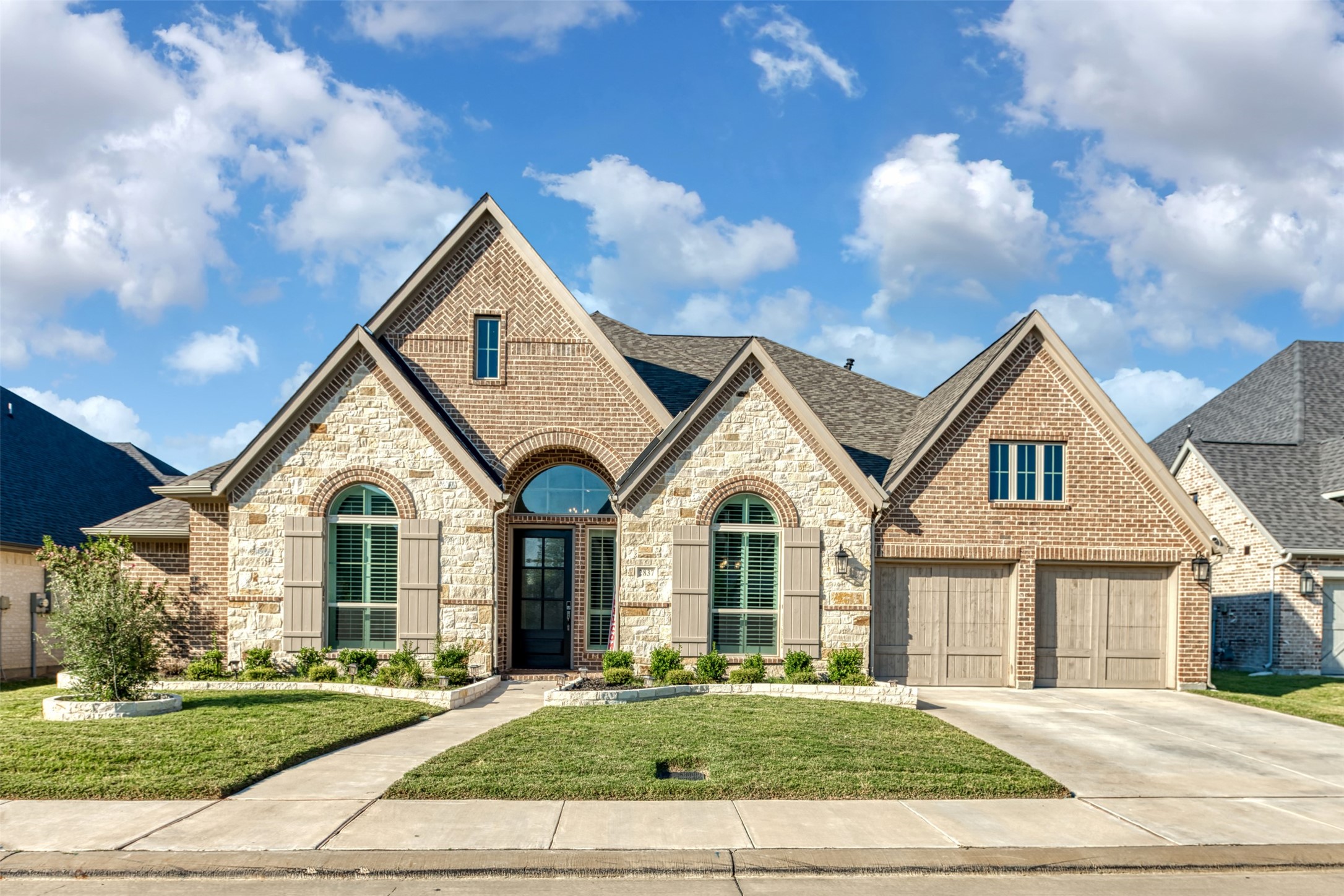 2837 Midlake Drive Midlothian TX 76065