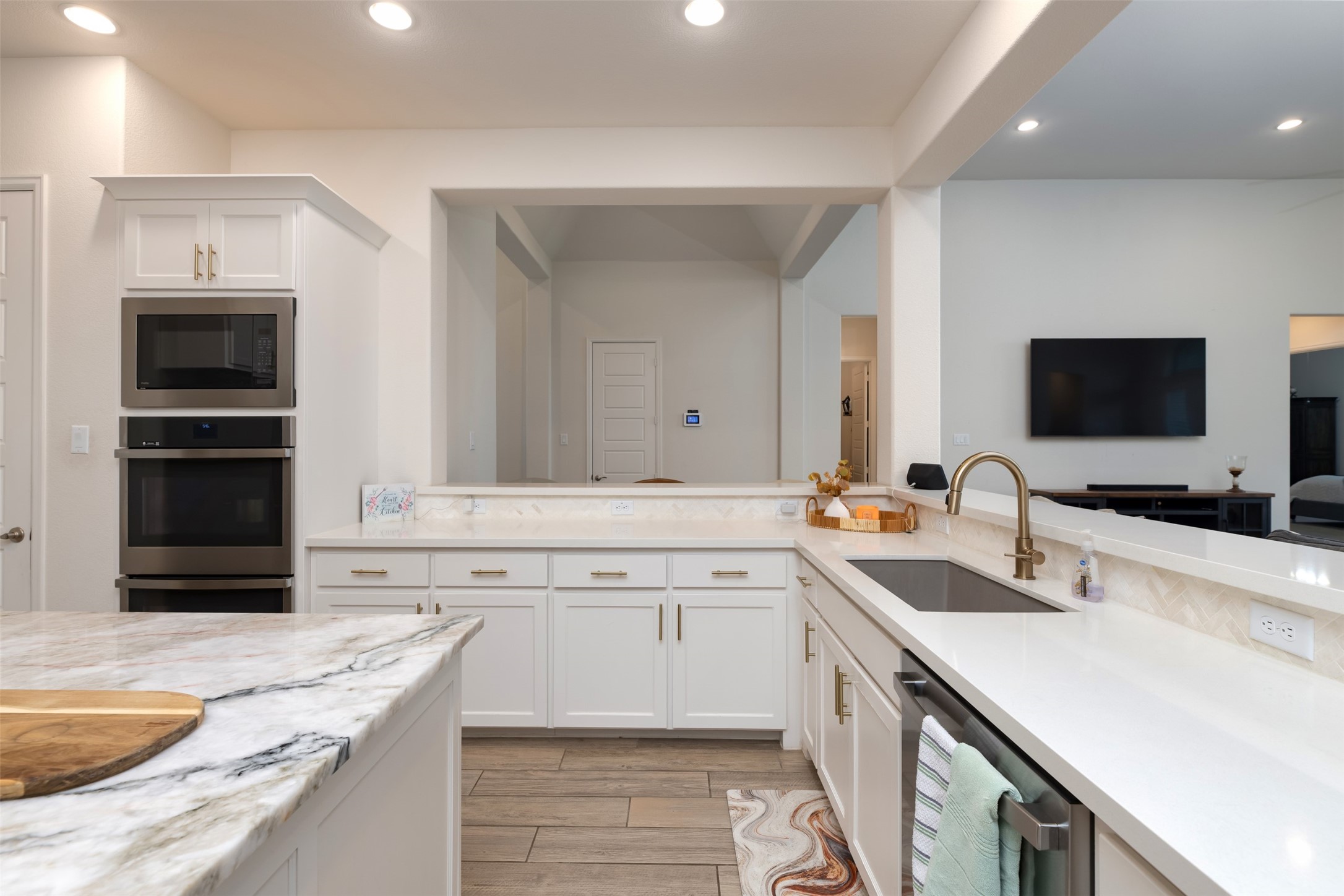 2837 Midlake Drive Midlothian TX 76065