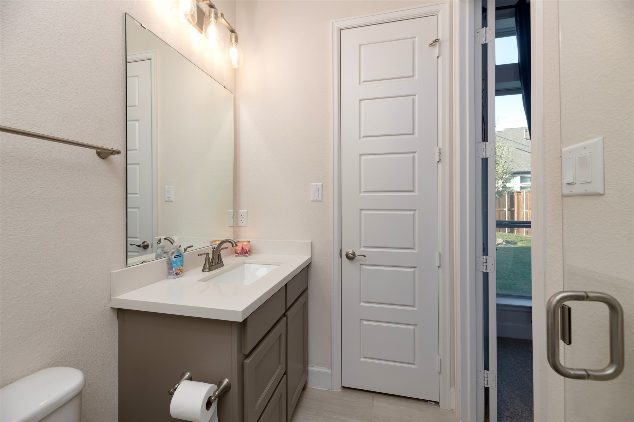 2837 Midlake Drive Midlothian TX 76065