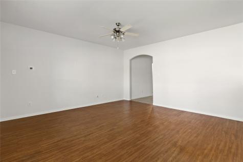 629 Antonio Lane Waxahachie TX 75165