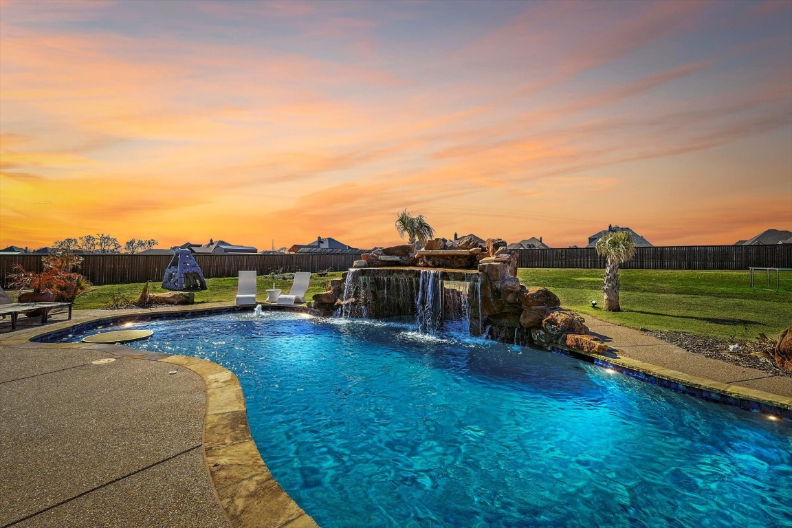641 Davenport Drive Waxahachie TX 75167