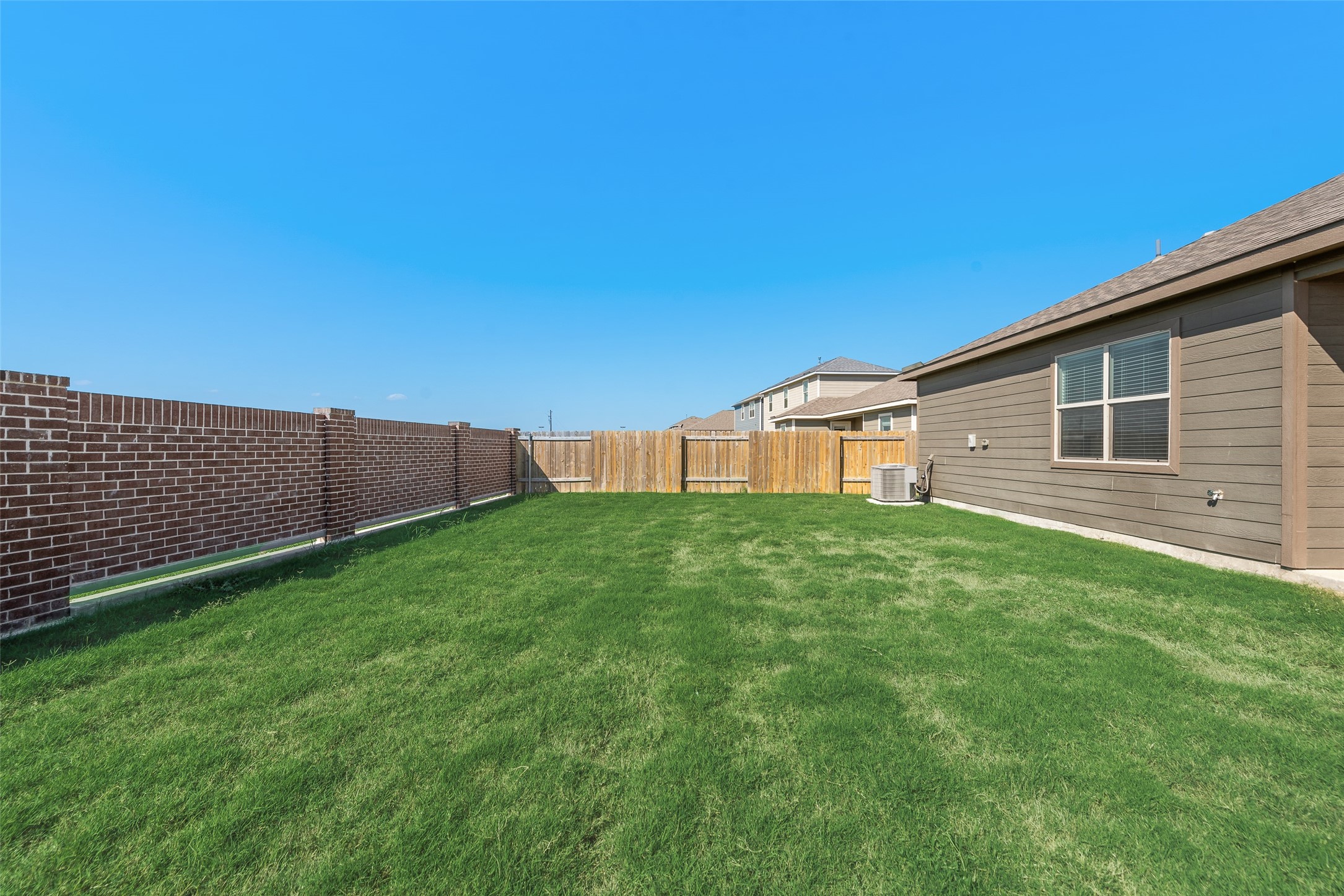 13623 Logan Pass Drive Ponder TX 76259