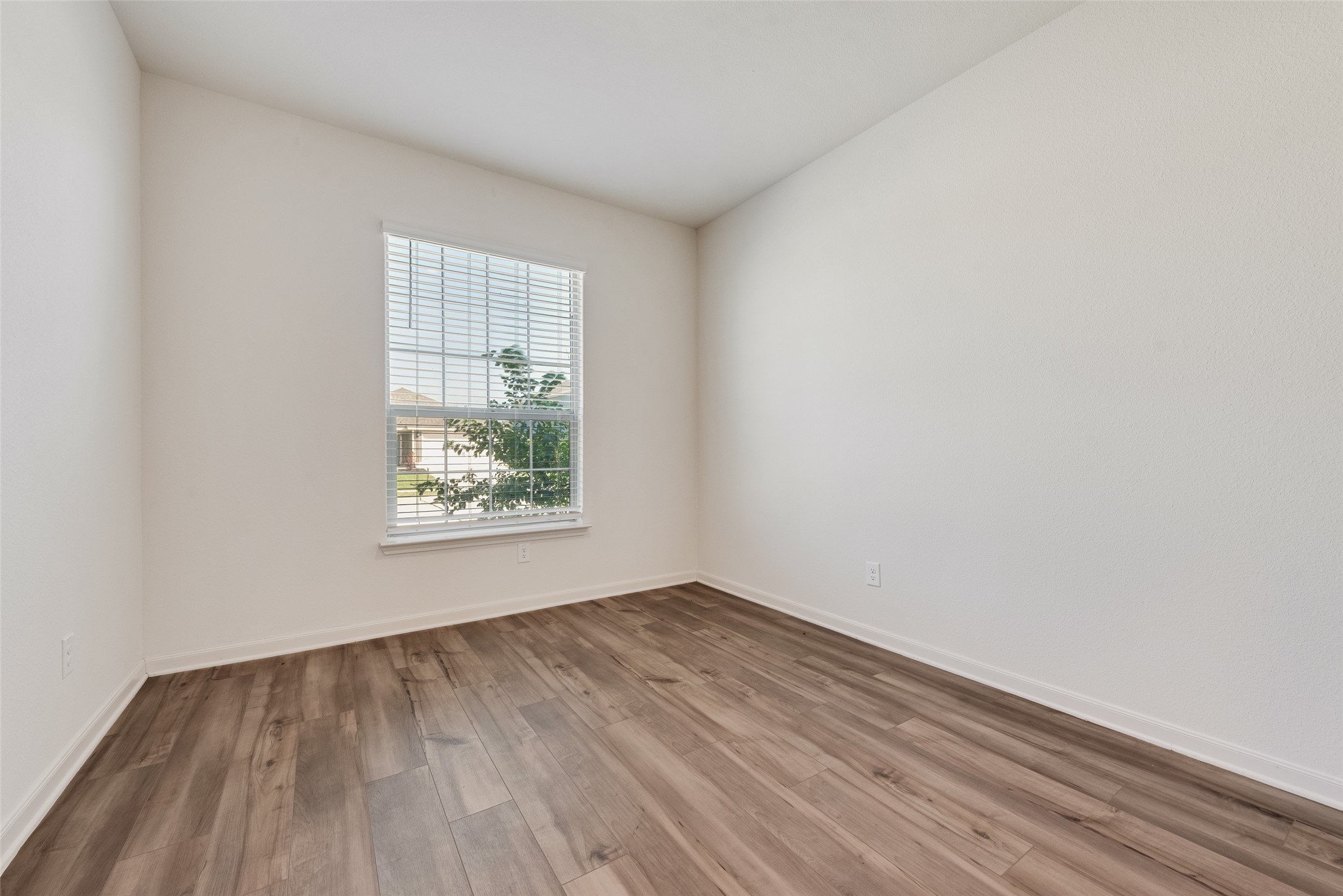 13623 Logan Pass Drive Ponder TX 76259