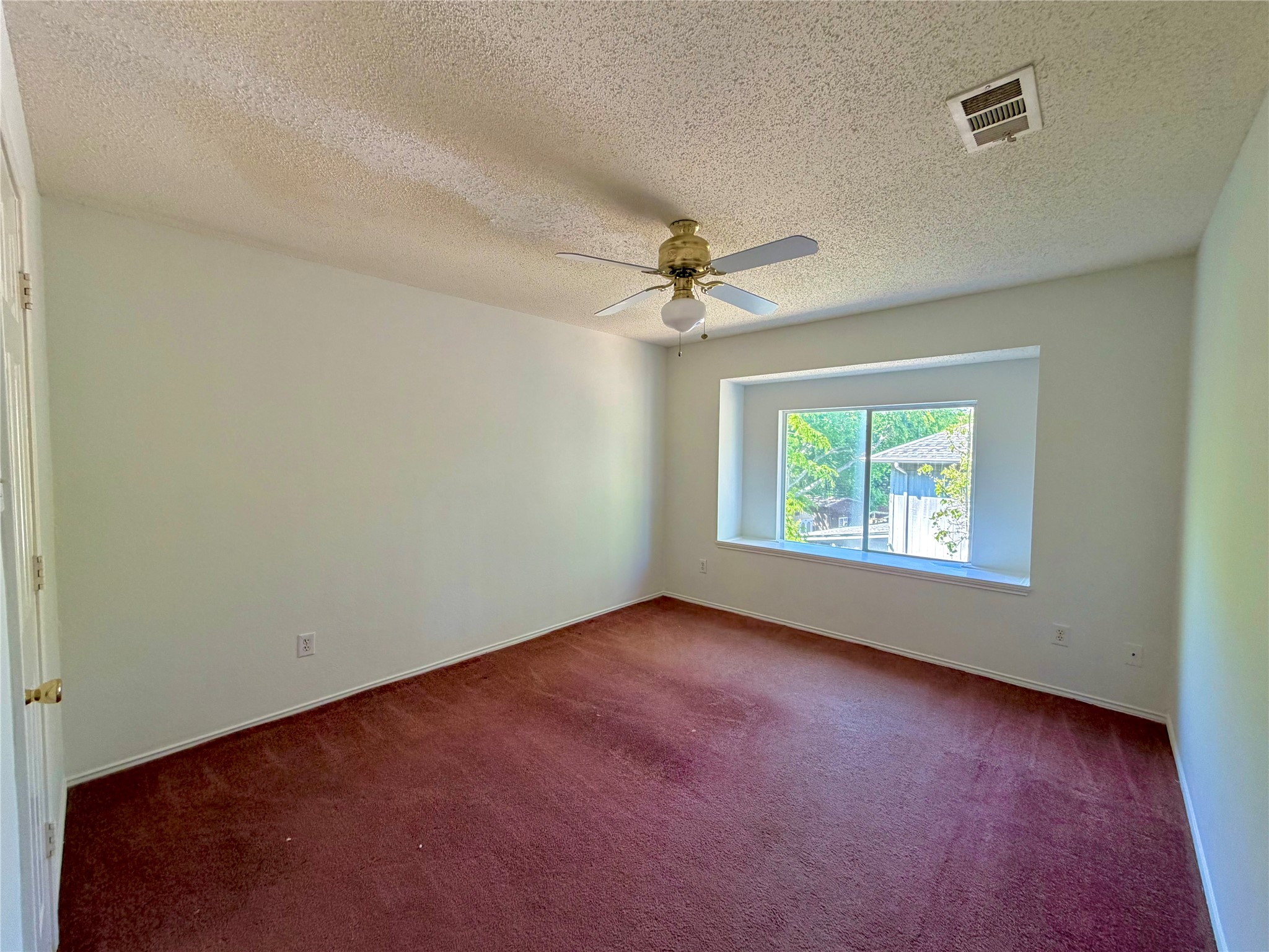 5518 Heathercrest Drive Arlington TX 76018