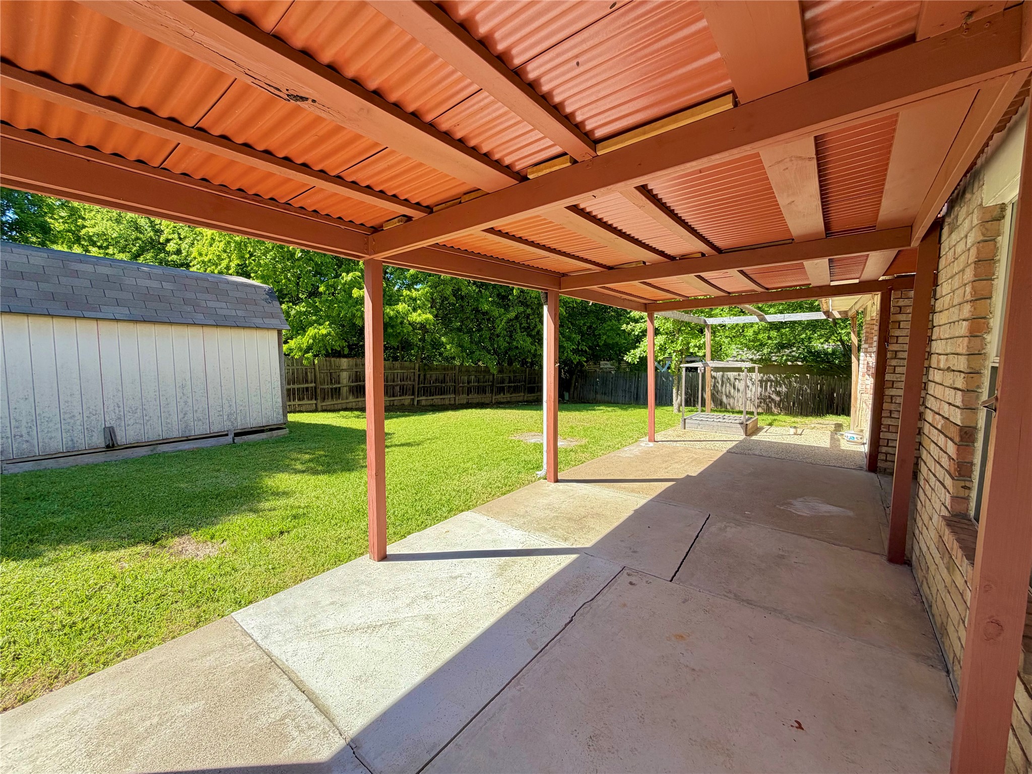 5518 Heathercrest Drive Arlington TX 76018