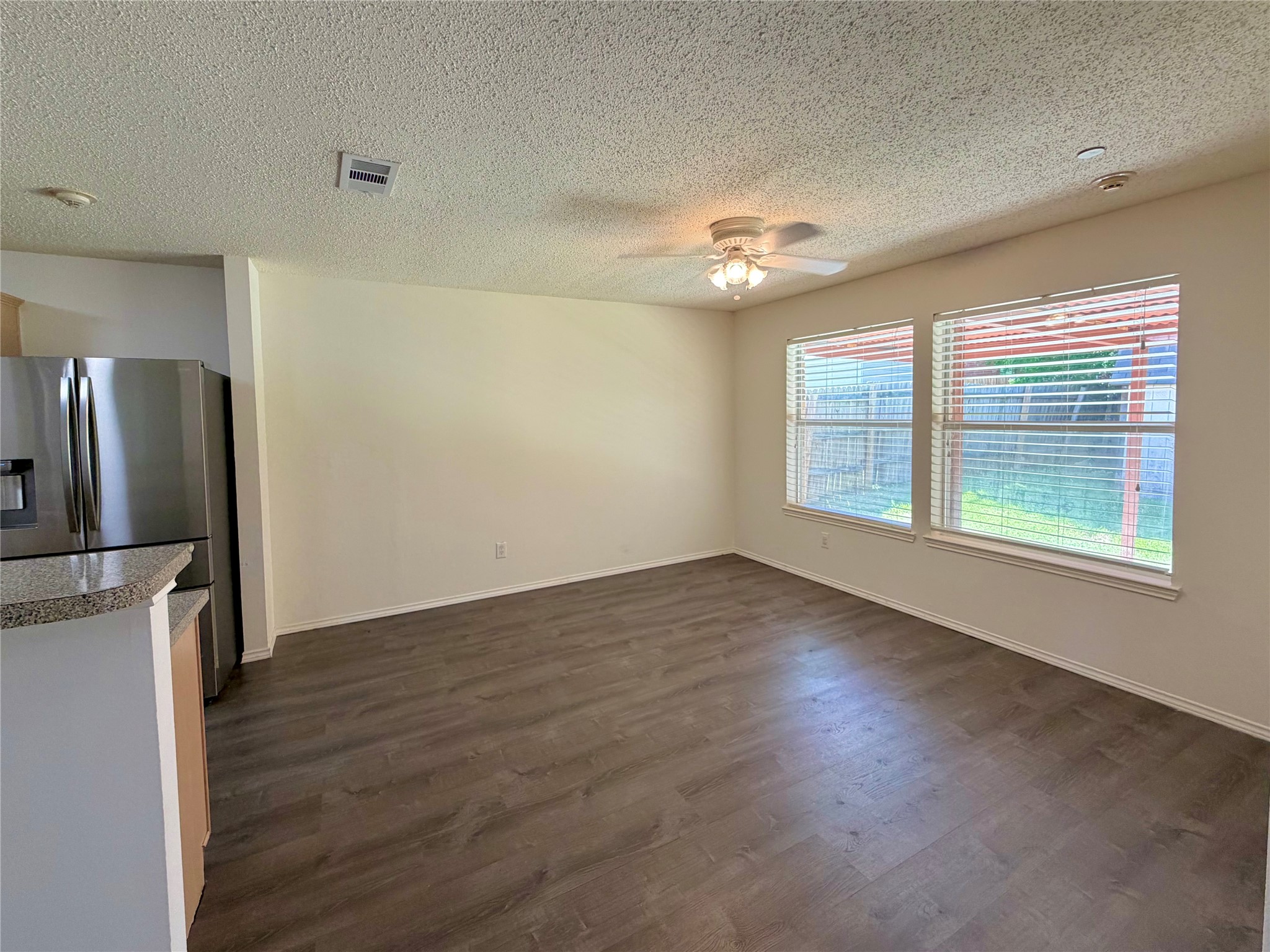 5518 Heathercrest Drive Arlington TX 76018
