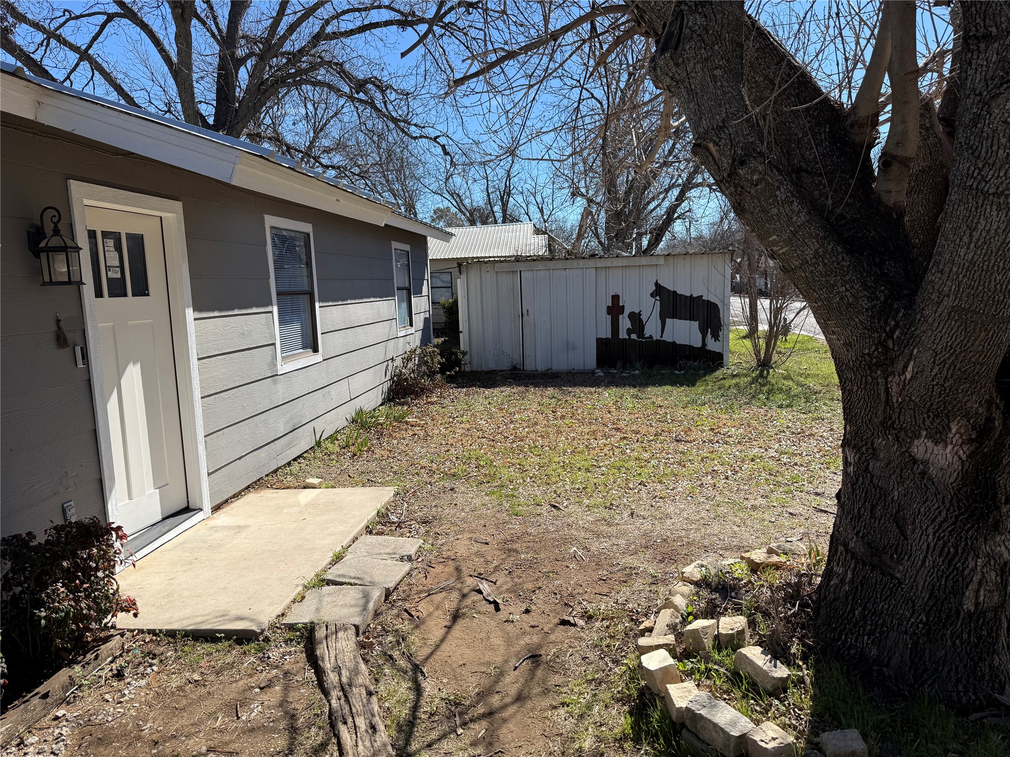 707 N First Street Bangs TX 76823