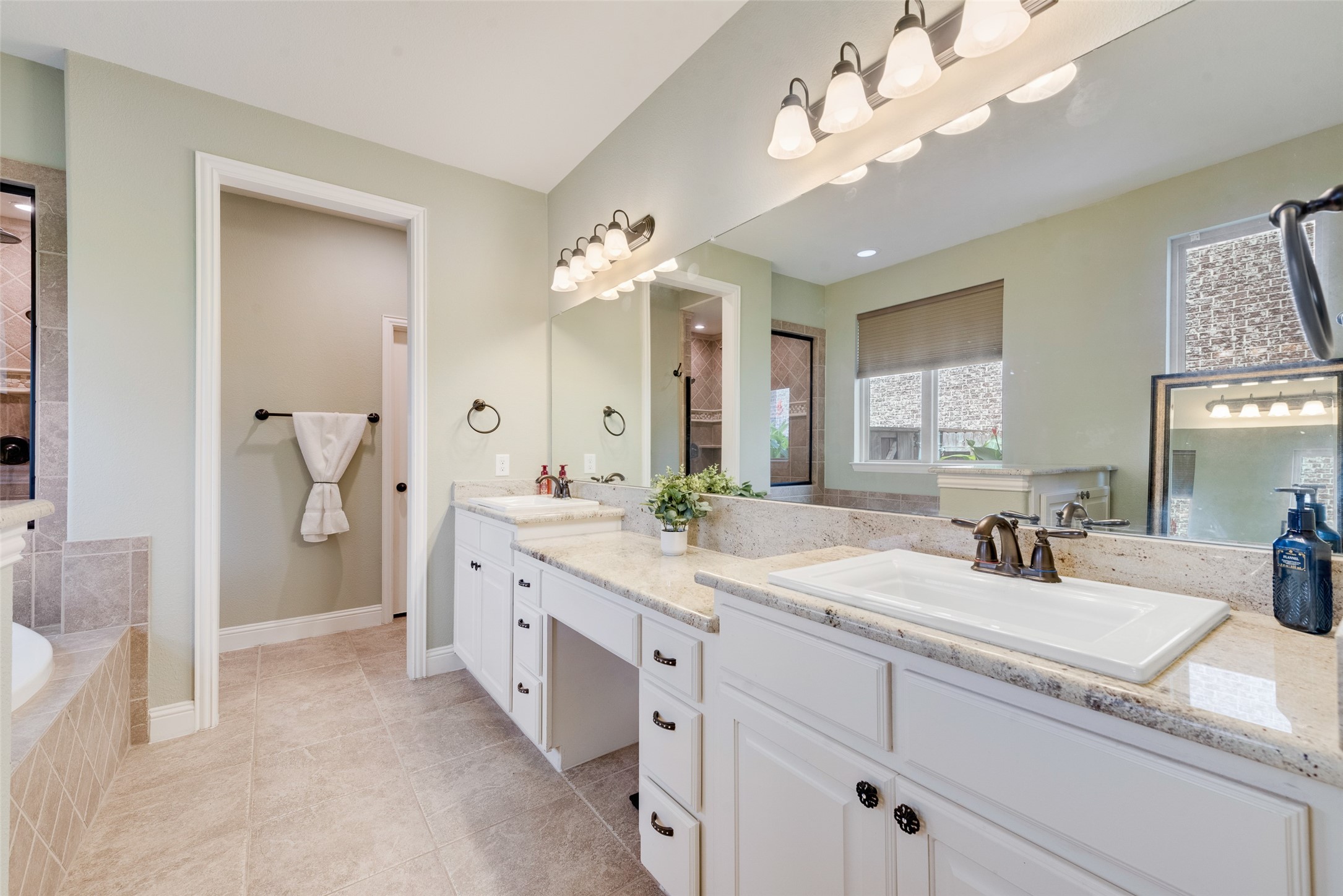 1036 Knoxbridge Road Forney TX 75126