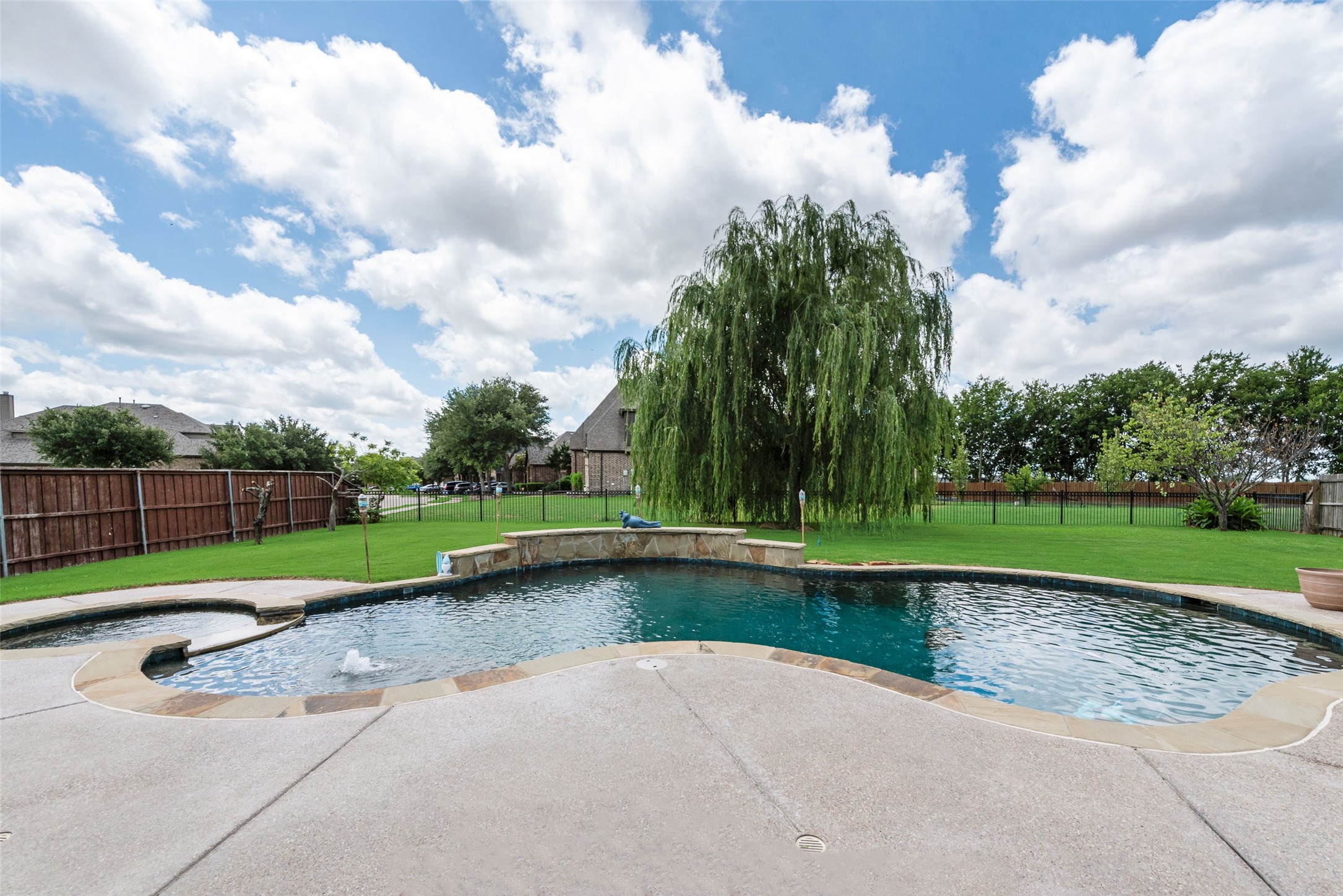 1036 Knoxbridge Road Forney TX 75126