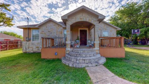 9004 Beckley View Avenue Dallas TX 75232