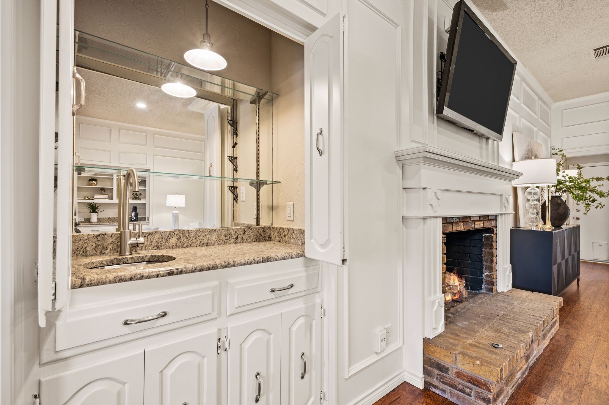 9731 Amberley Drive Dallas TX 75243