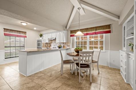 9731 Amberley Drive Dallas TX 75243