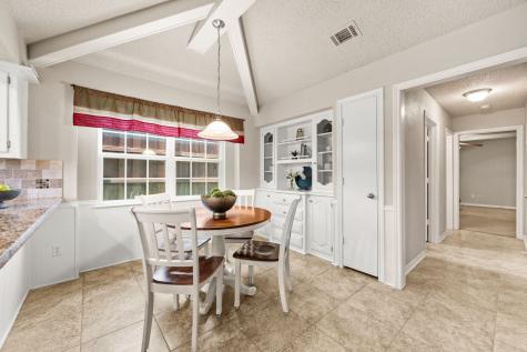 9731 Amberley Drive Dallas TX 75243