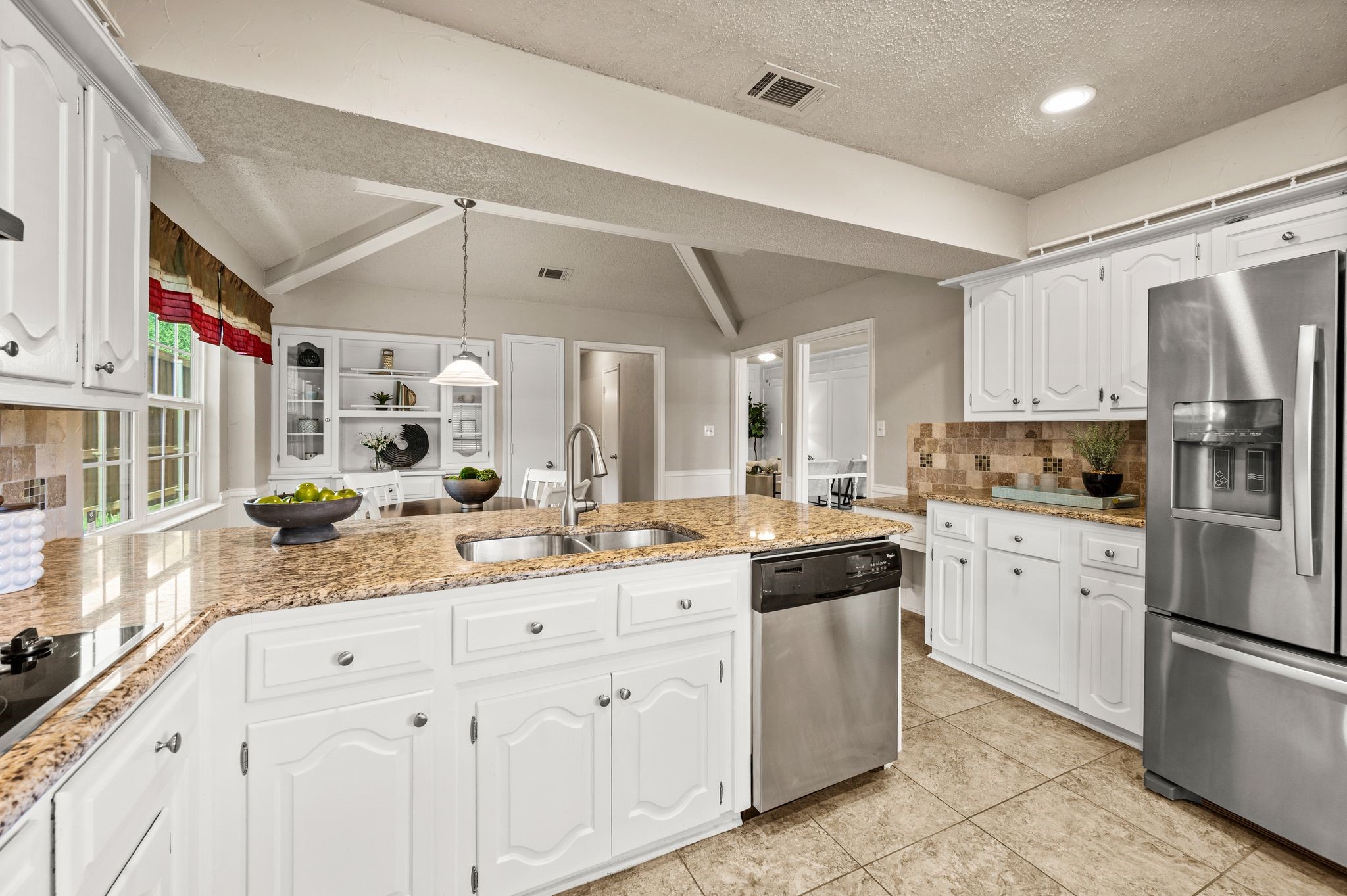 9731 Amberley Drive Dallas TX 75243