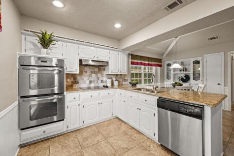 9731 Amberley Drive Dallas TX 75243