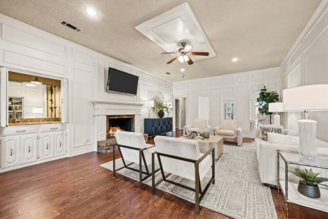 9731 Amberley Drive Dallas TX 75243