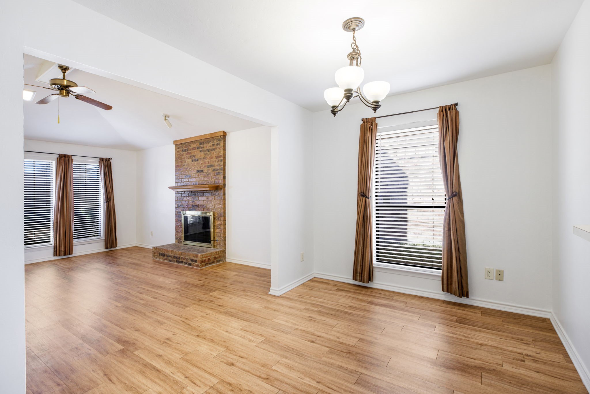 1764 Arledge Carrollton TX 75007
