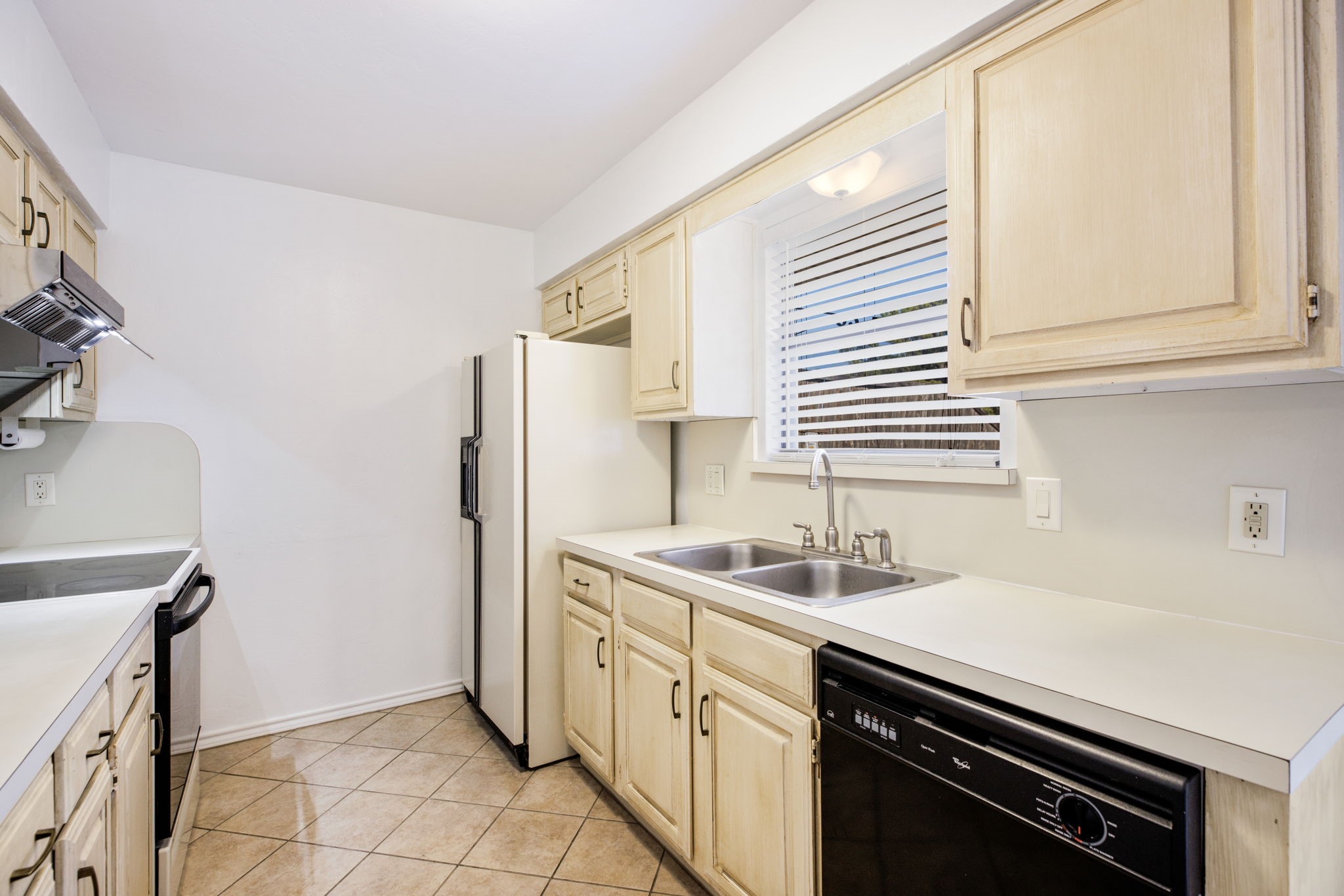 1764 Arledge Carrollton TX 75007