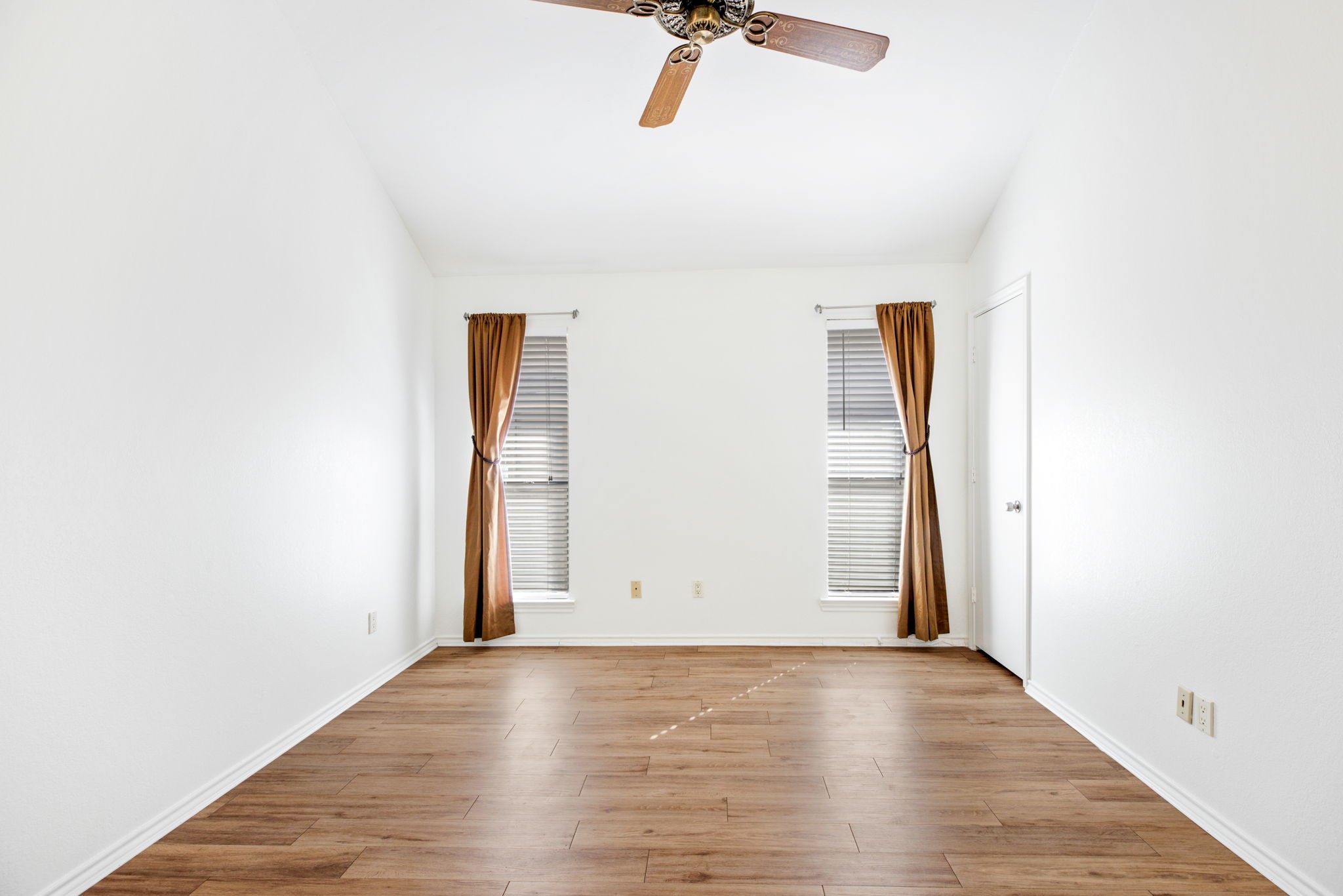 1764 Arledge Carrollton TX 75007