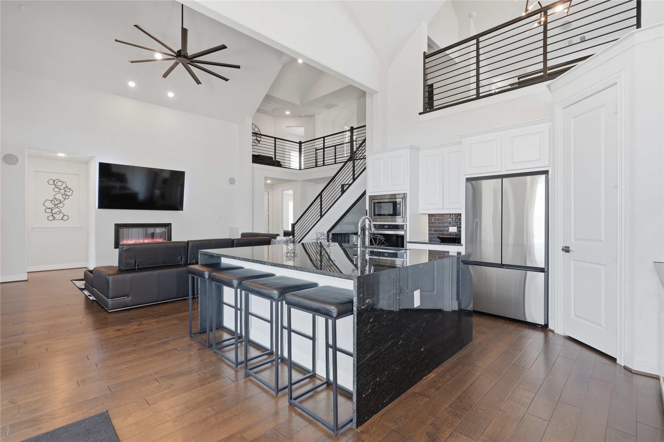 7548 Ridge Lane Grand Prairie TX 75054
