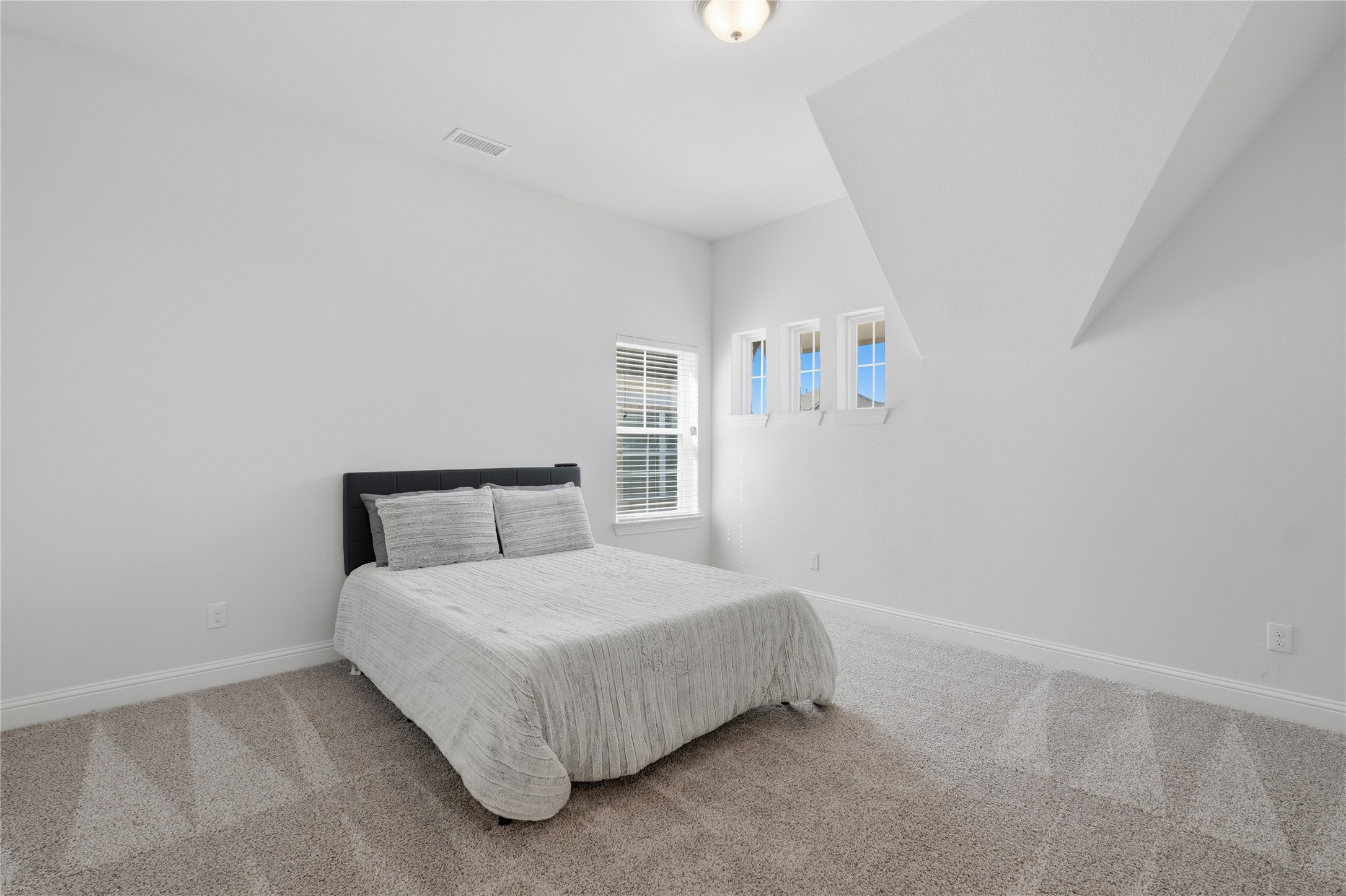 7548 Ridge Lane Grand Prairie TX 75054