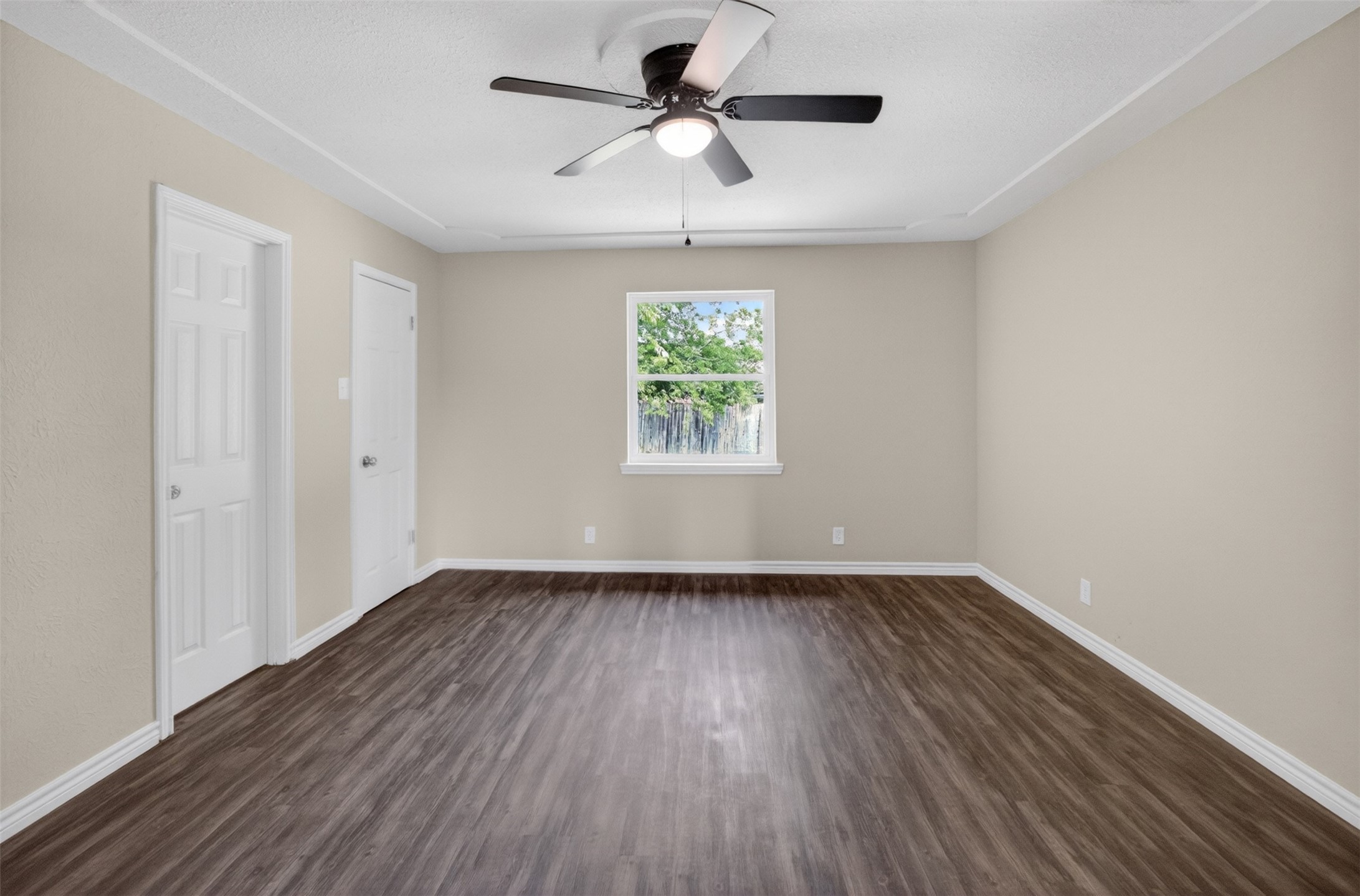 7528 Meadowlark Lane N Watauga TX 76148