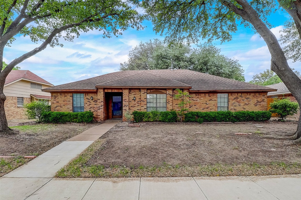 2115 El Dorado Way Carrollton TX 75006