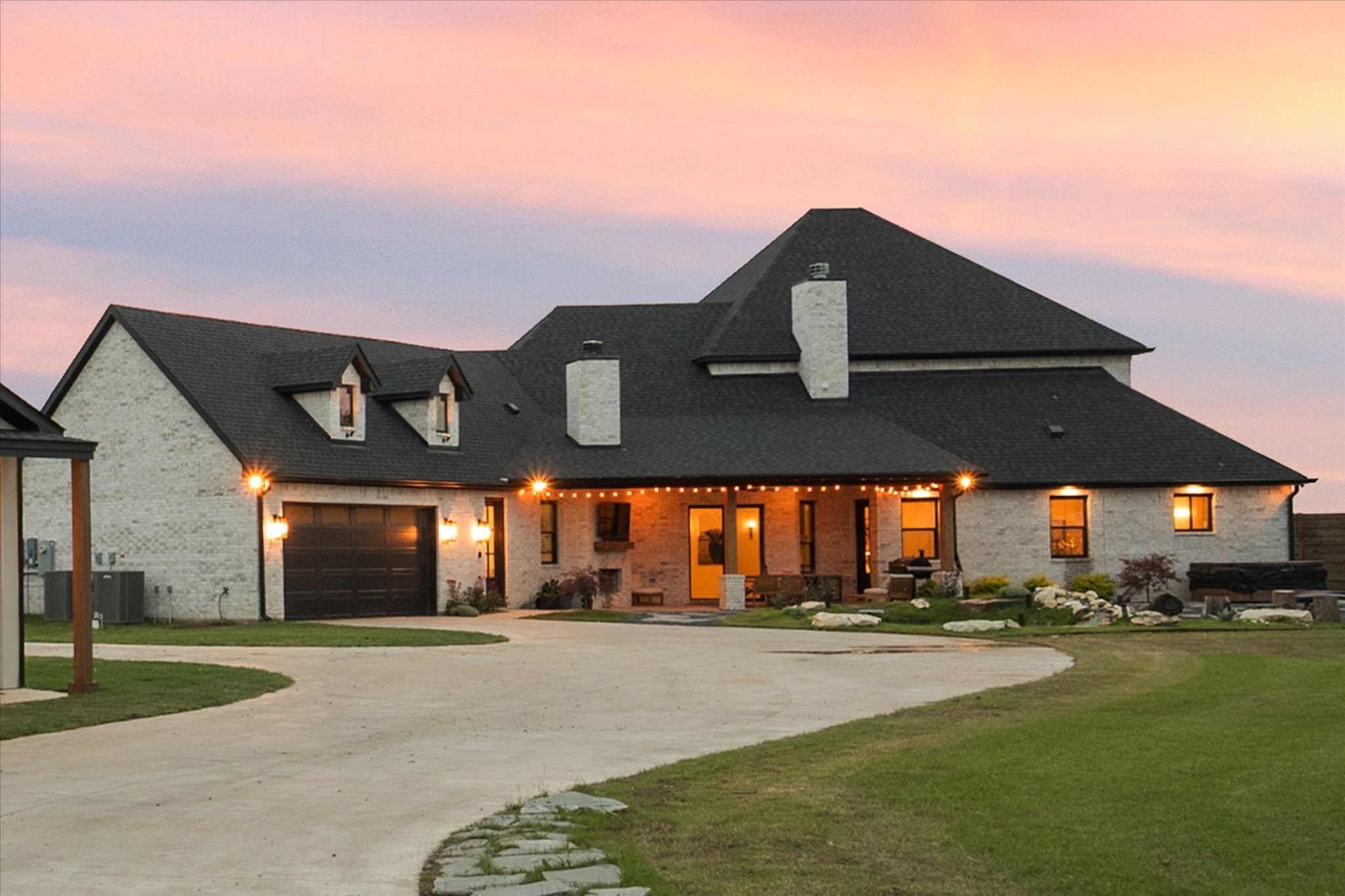 1911 Ozro Road Venus TX 76084