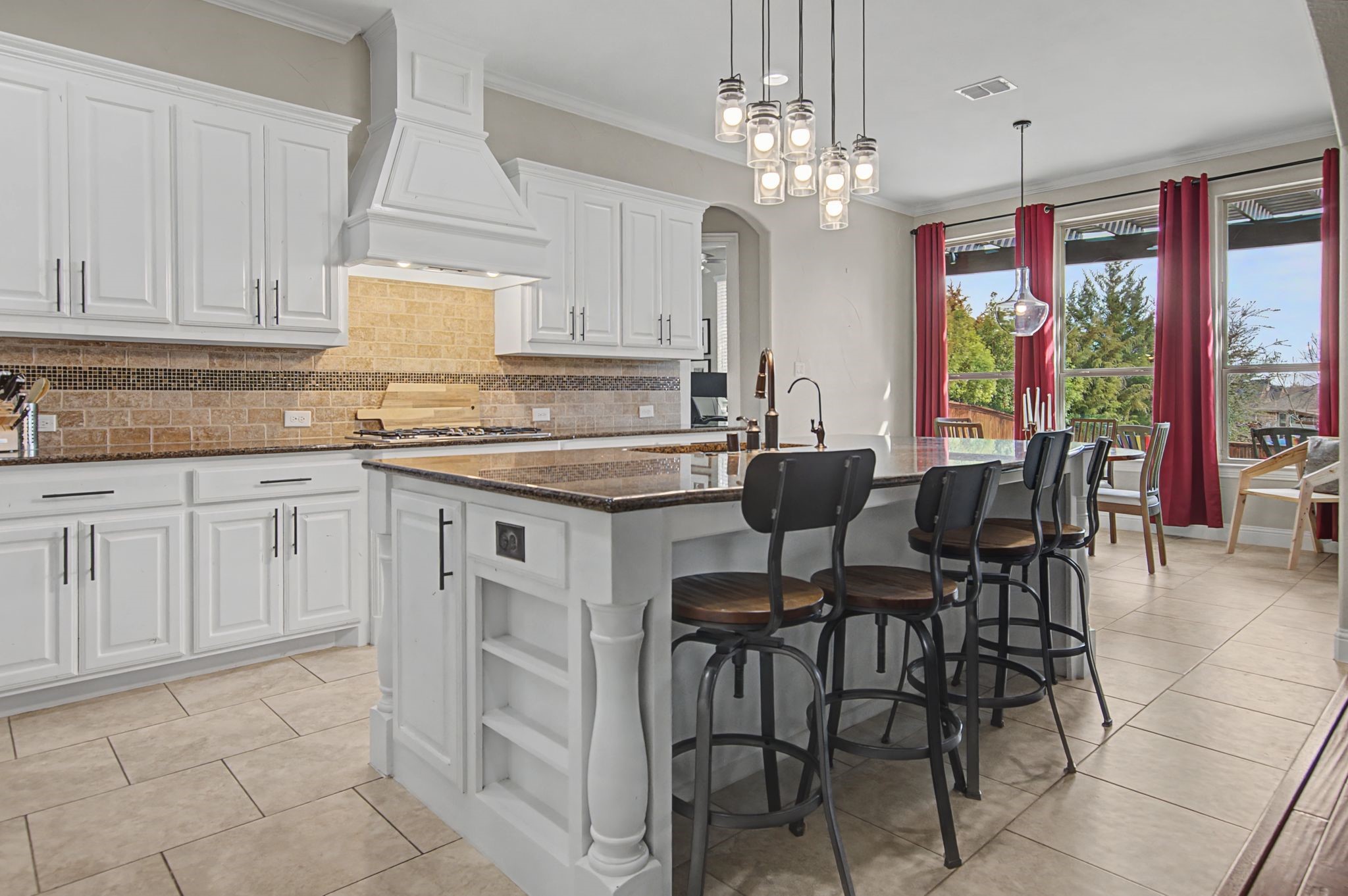 2802 Castlereach Street Trophy Club TX 76262