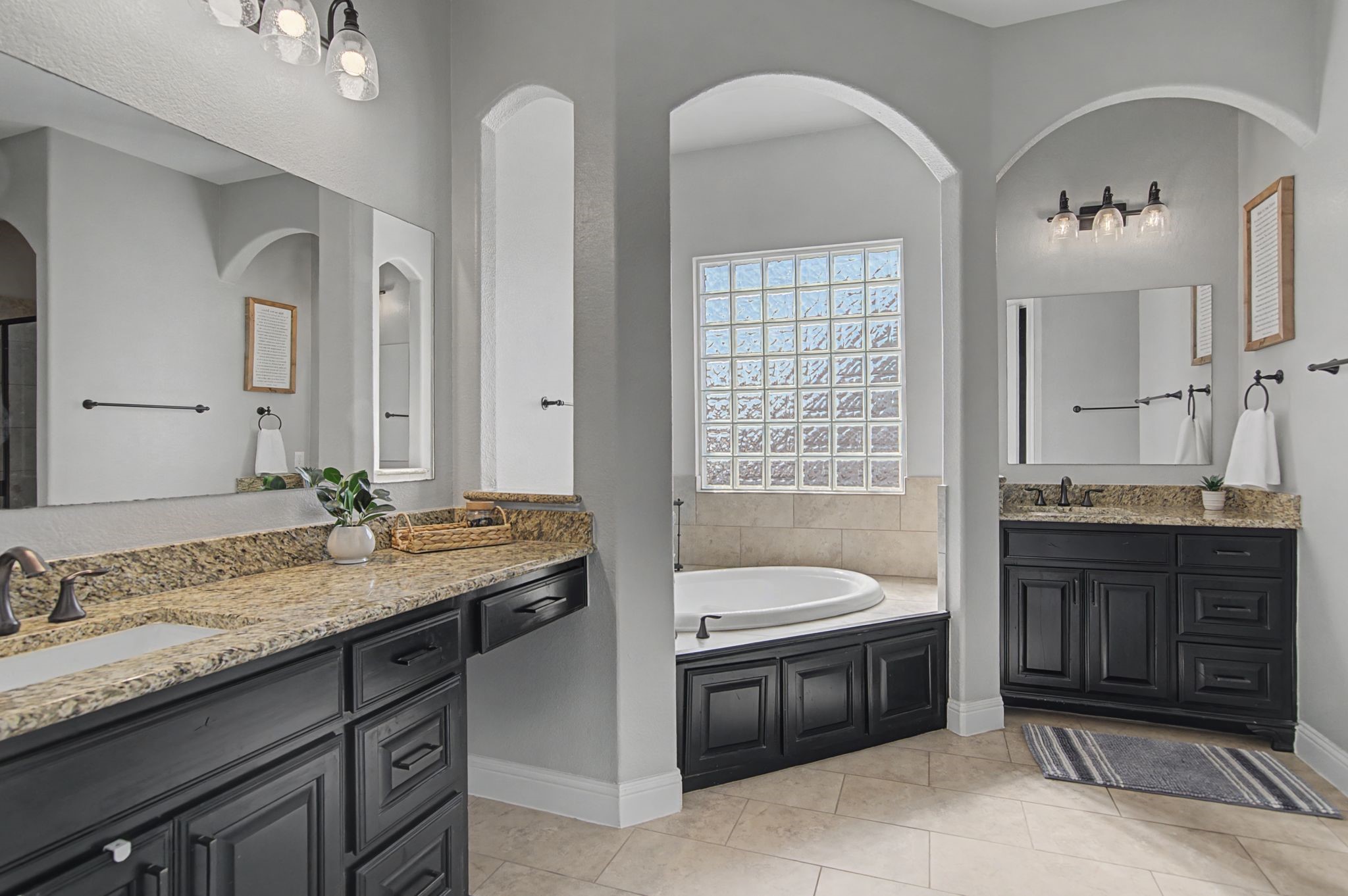 2802 Castlereach Street Trophy Club TX 76262