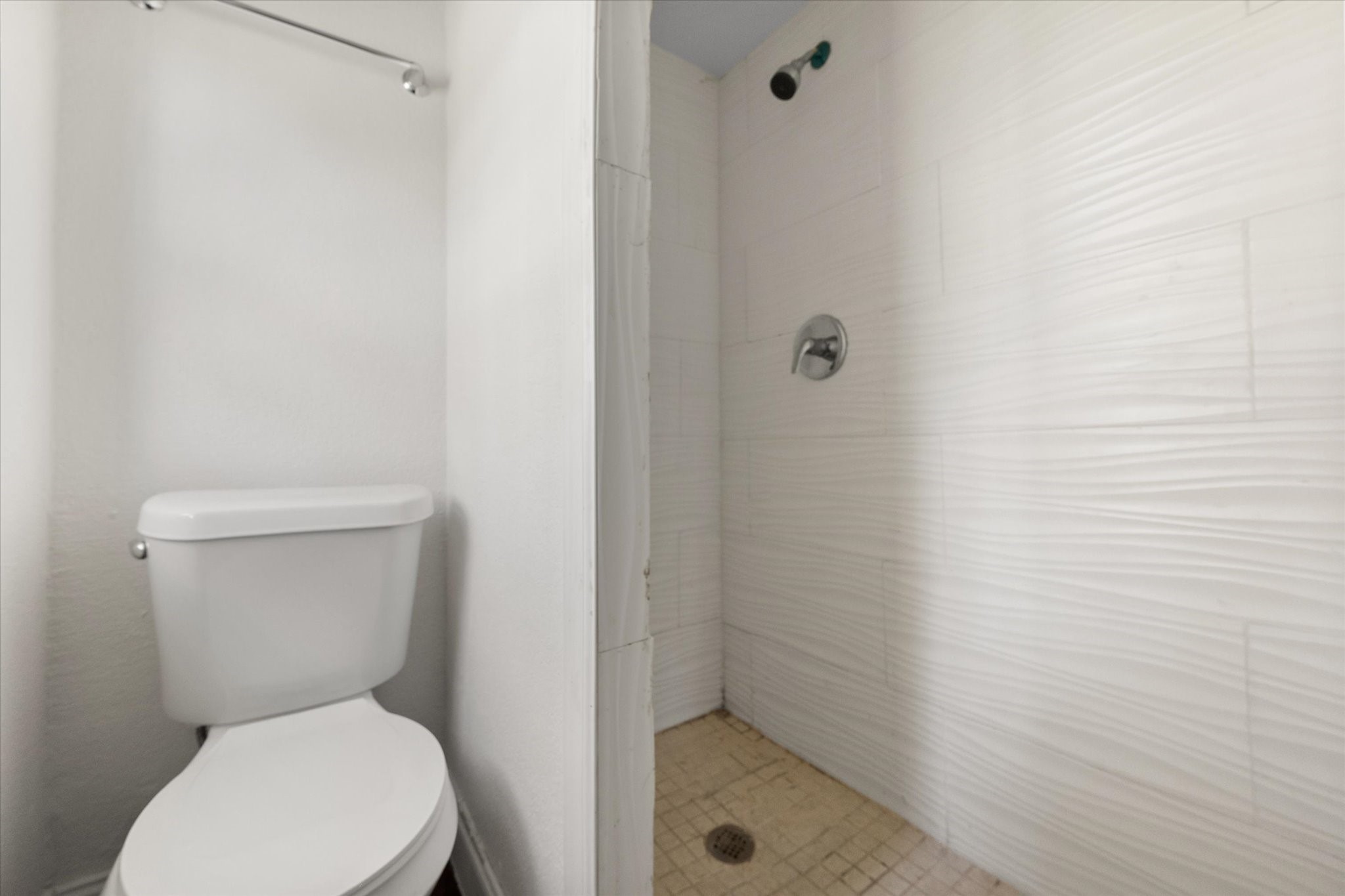 508 Lois Circle Granbury TX 76049
