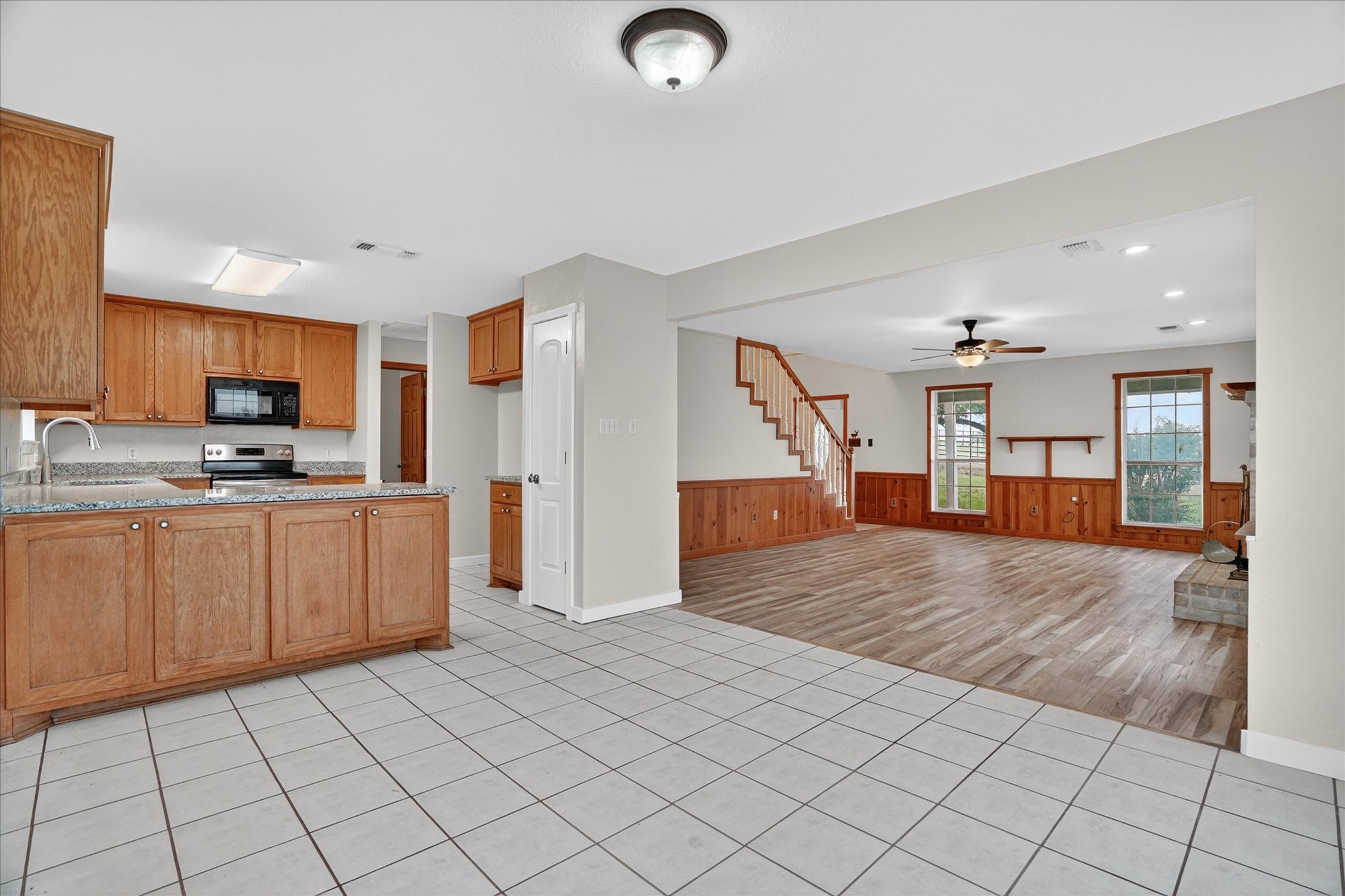 4697 Holbrook Road Springtown TX 76082