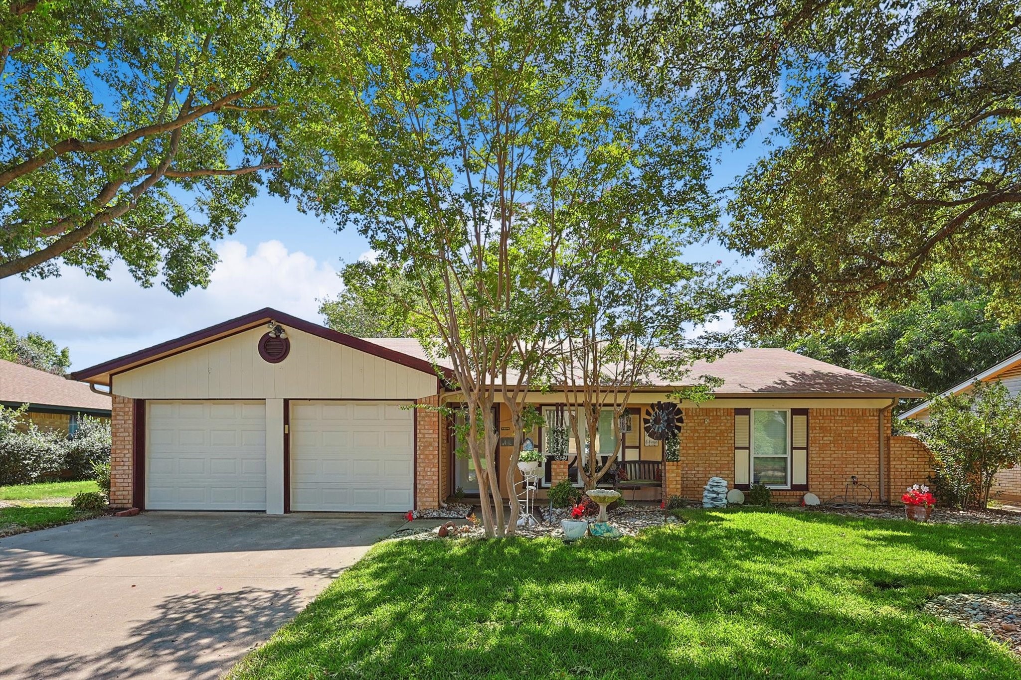 7532 Red Oak Street North Richland Hills TX 76182