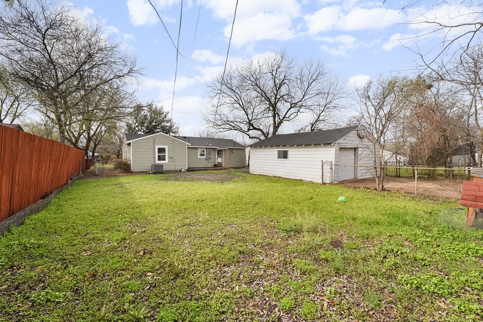 2655 Larry Drive Dallas TX 75228