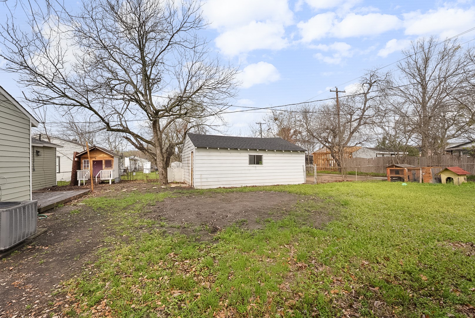 2655 Larry Drive Dallas TX 75228