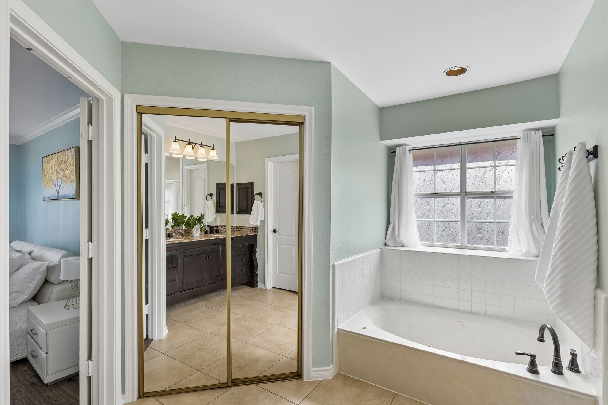 1733 Steamboat Drive Plano TX 75025
