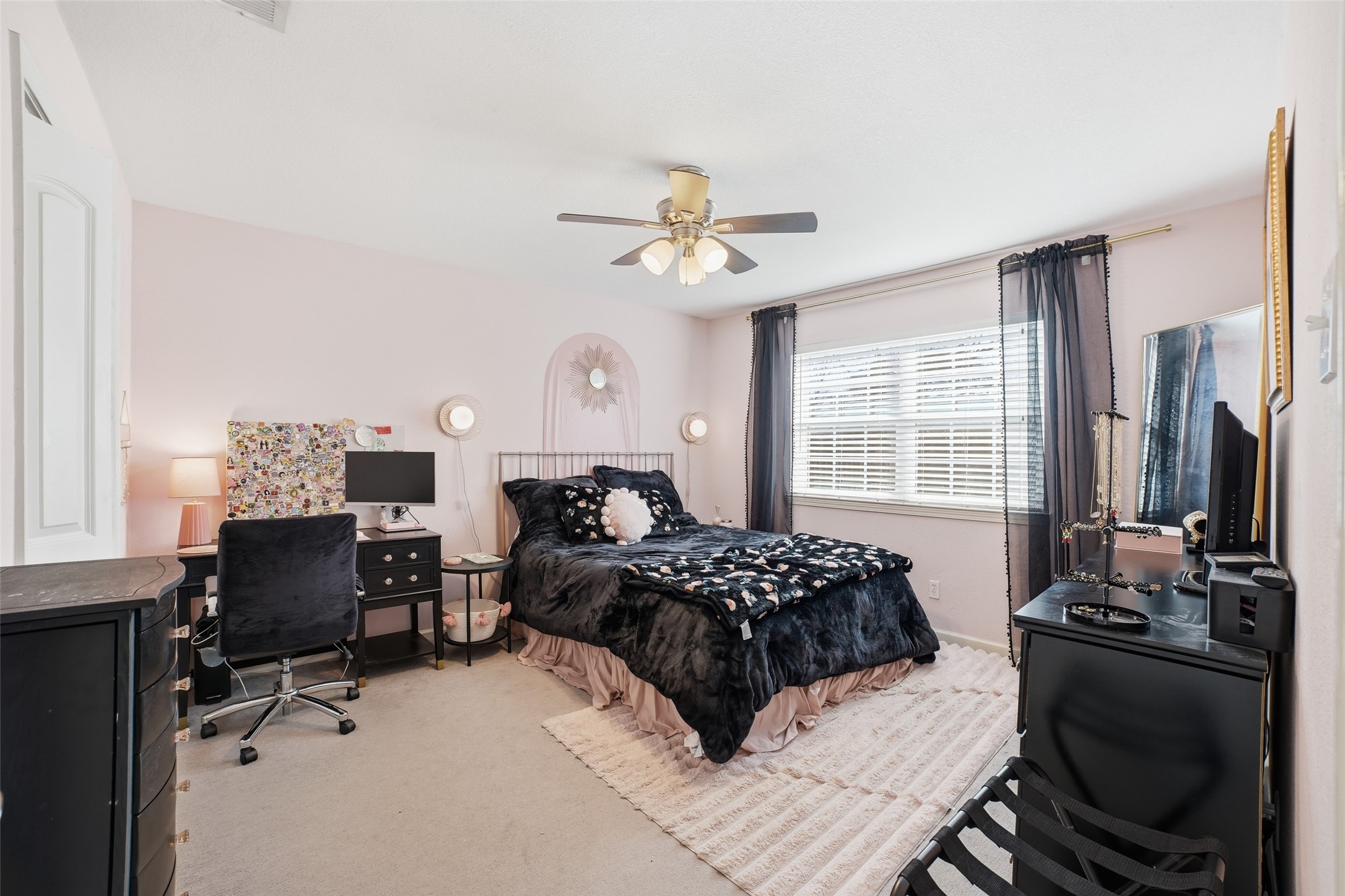 8142 Clear Springs Road Dallas TX 75240