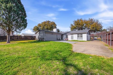 8142 Clear Springs Road Dallas TX 75240