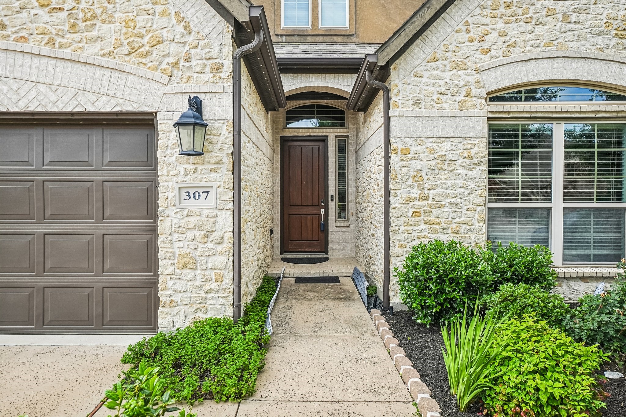 307 Ridgewood Drive Lewisville TX 75067