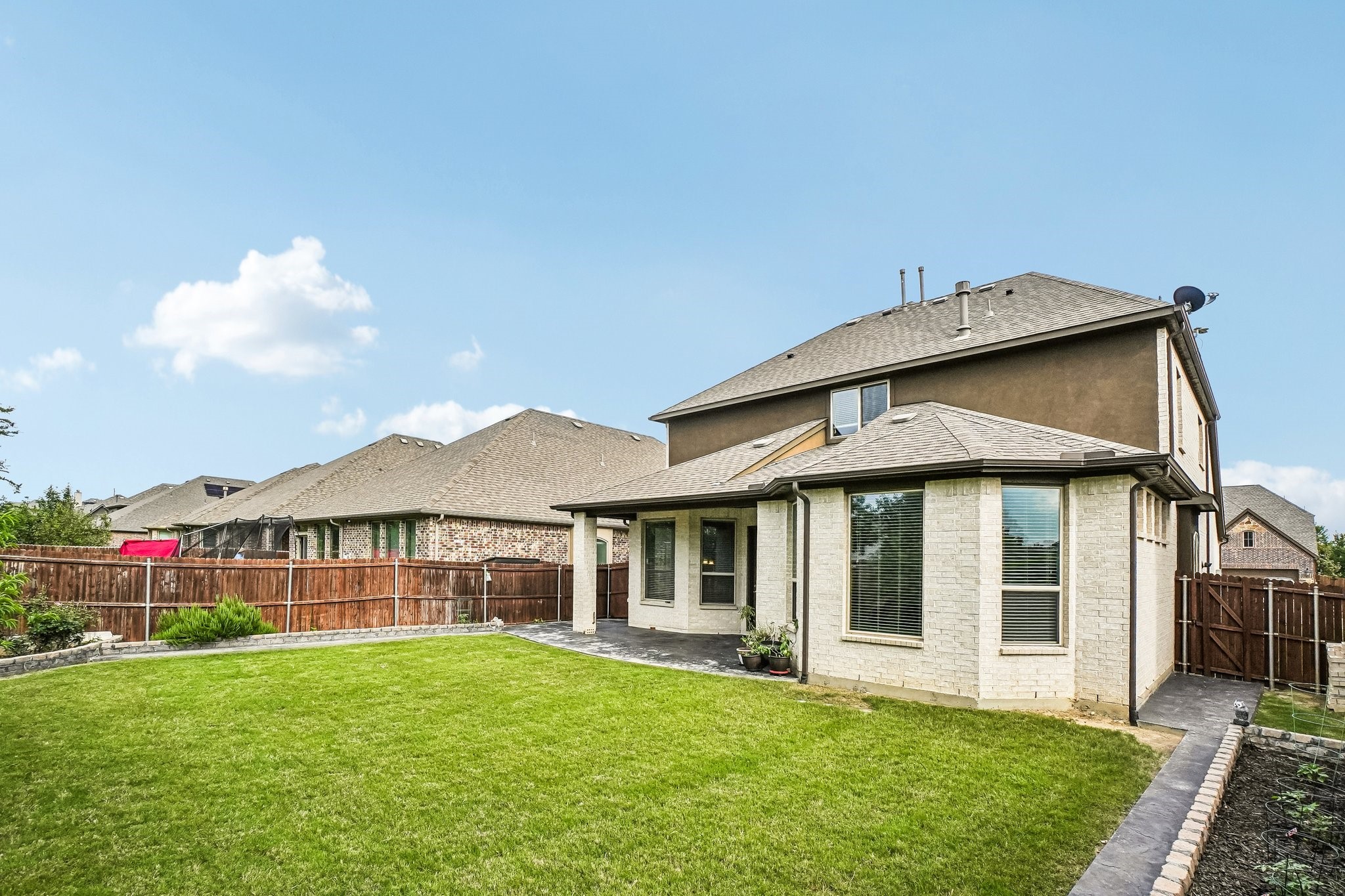 307 Ridgewood Drive Lewisville TX 75067
