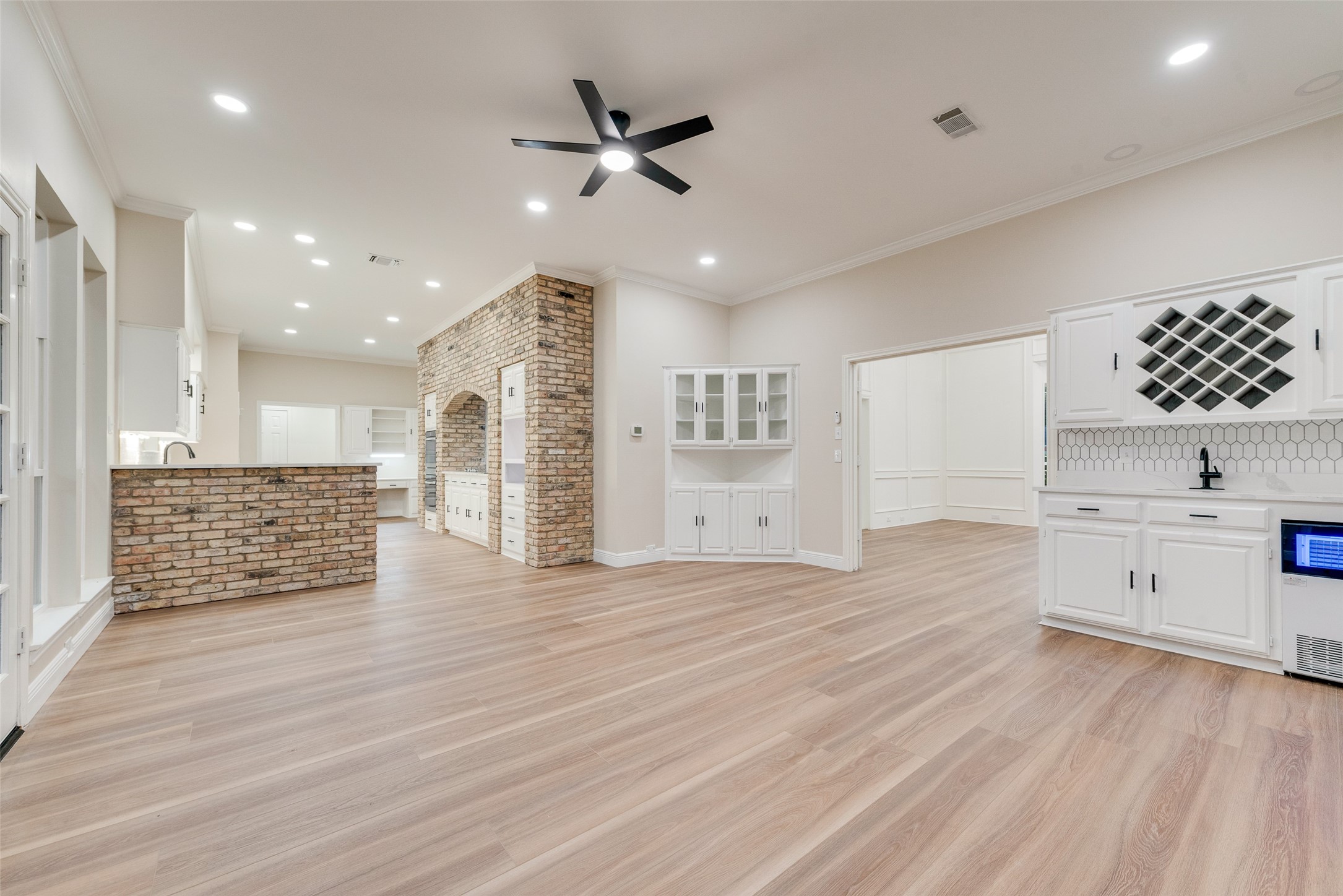 811 Cobblestone Court Cedar Hill TX 75104