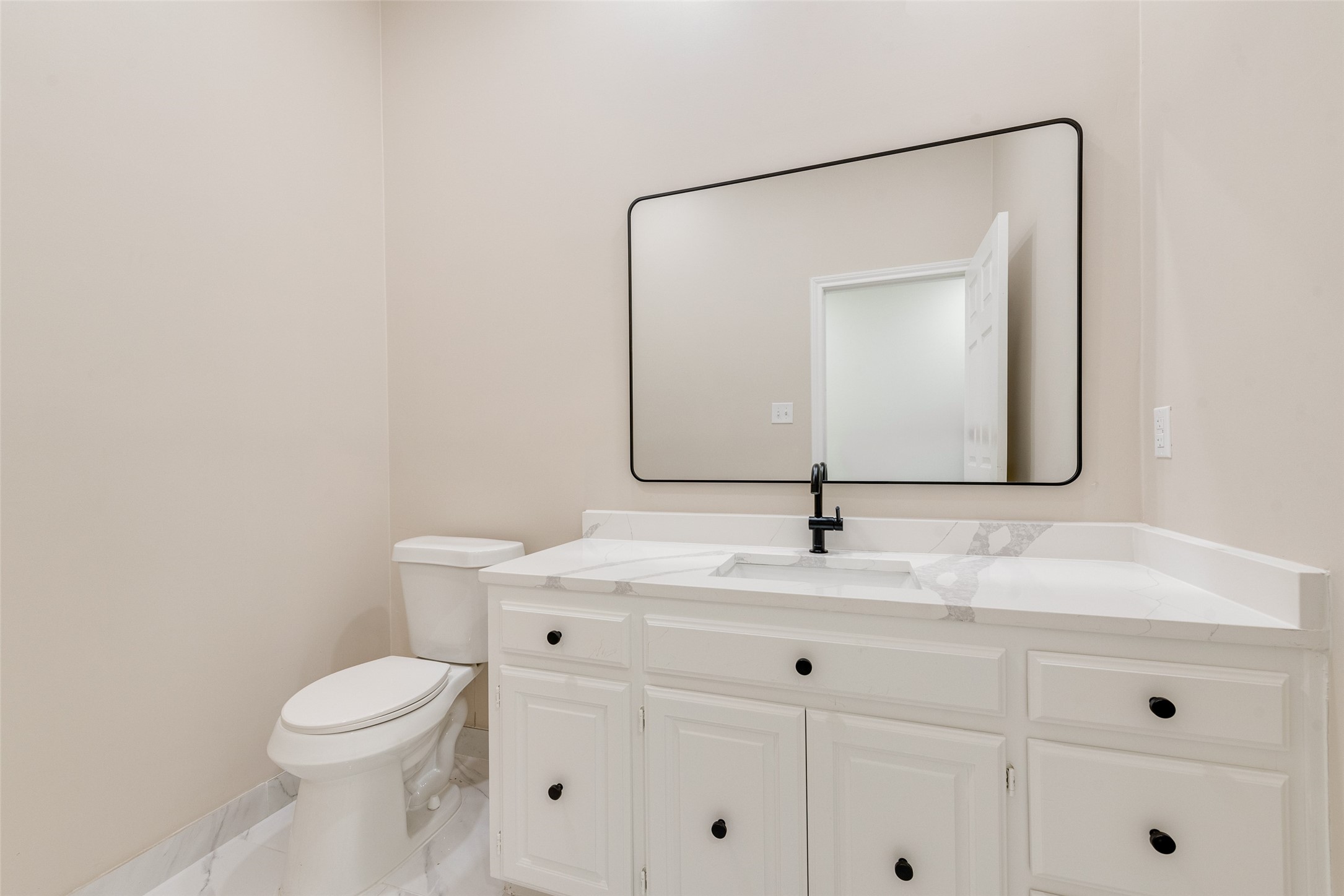 811 Cobblestone Court Cedar Hill TX 75104